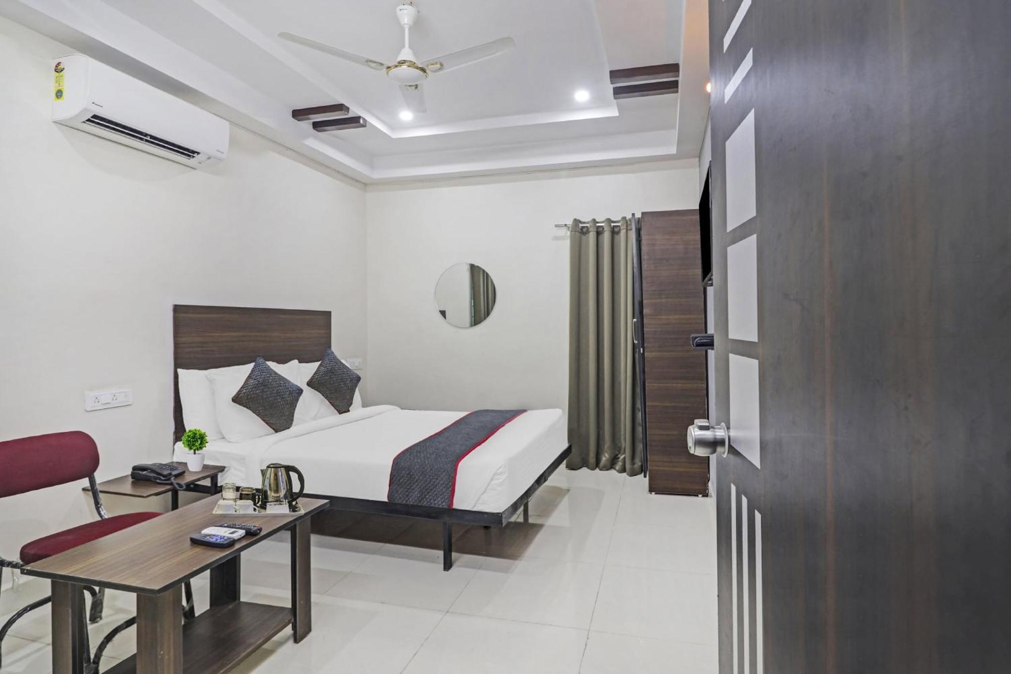 Collection O White House Near Kims Kondapur Hotell Kondapur  Eksteriør bilde