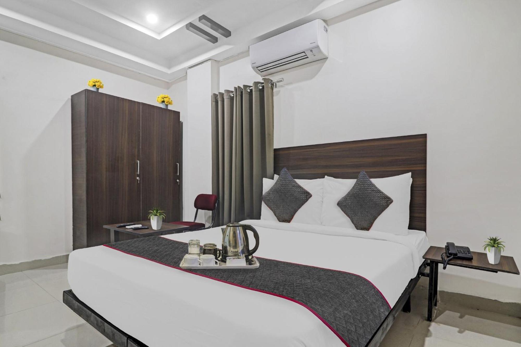 Collection O White House Near Kims Kondapur Hotell Kondapur  Eksteriør bilde