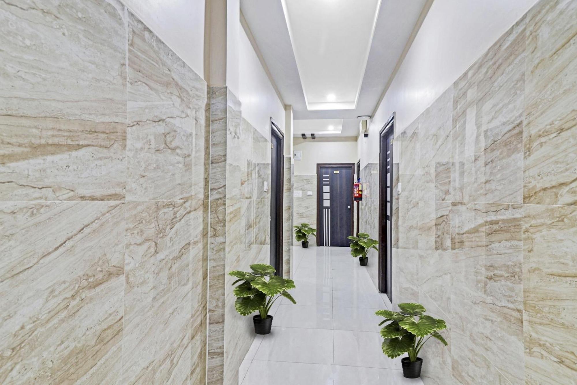 Collection O White House Near Kims Kondapur Hotell Kondapur  Eksteriør bilde